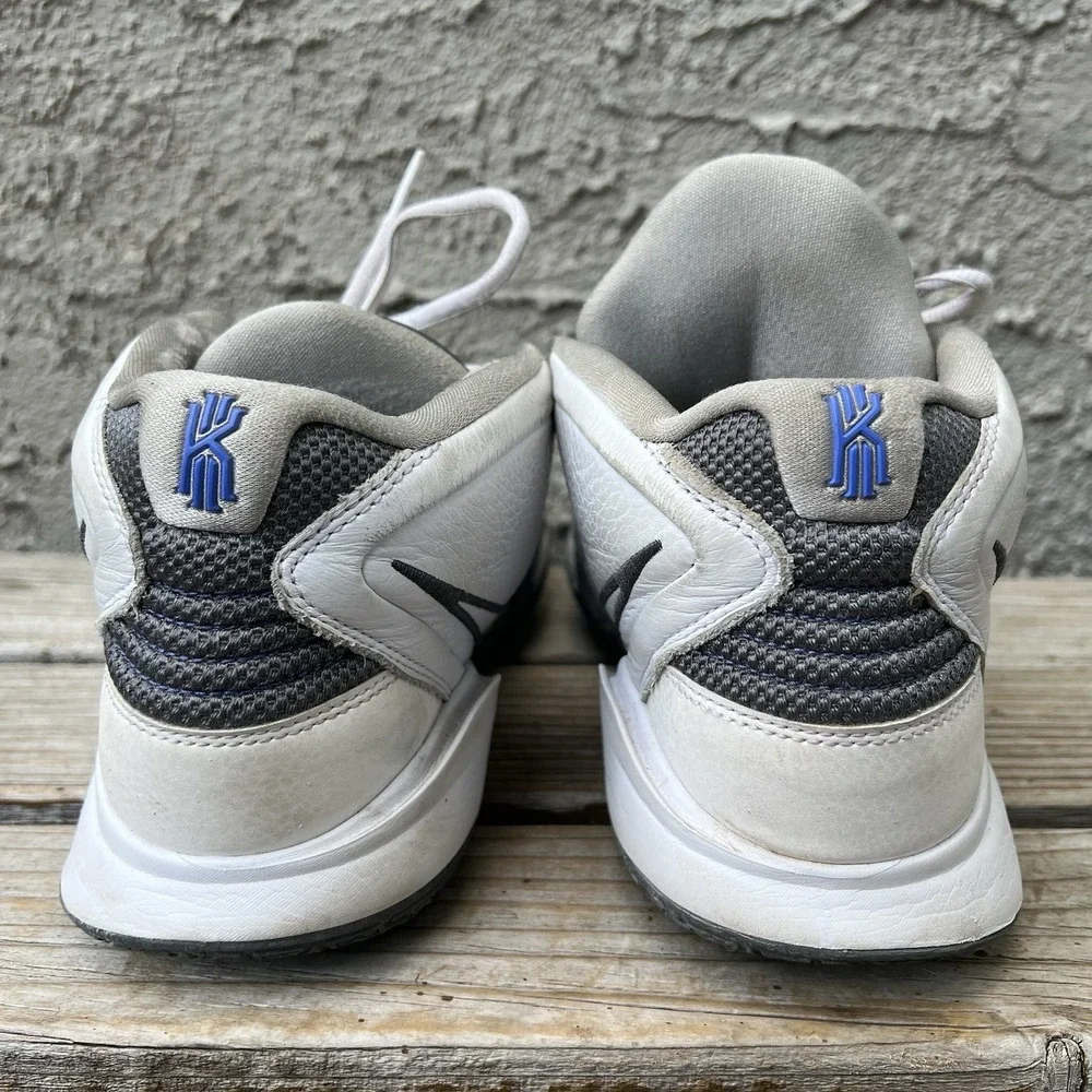 Nike Shoes Men Size 10 Kyrie Irving Infinity Basketball White Grey Blue